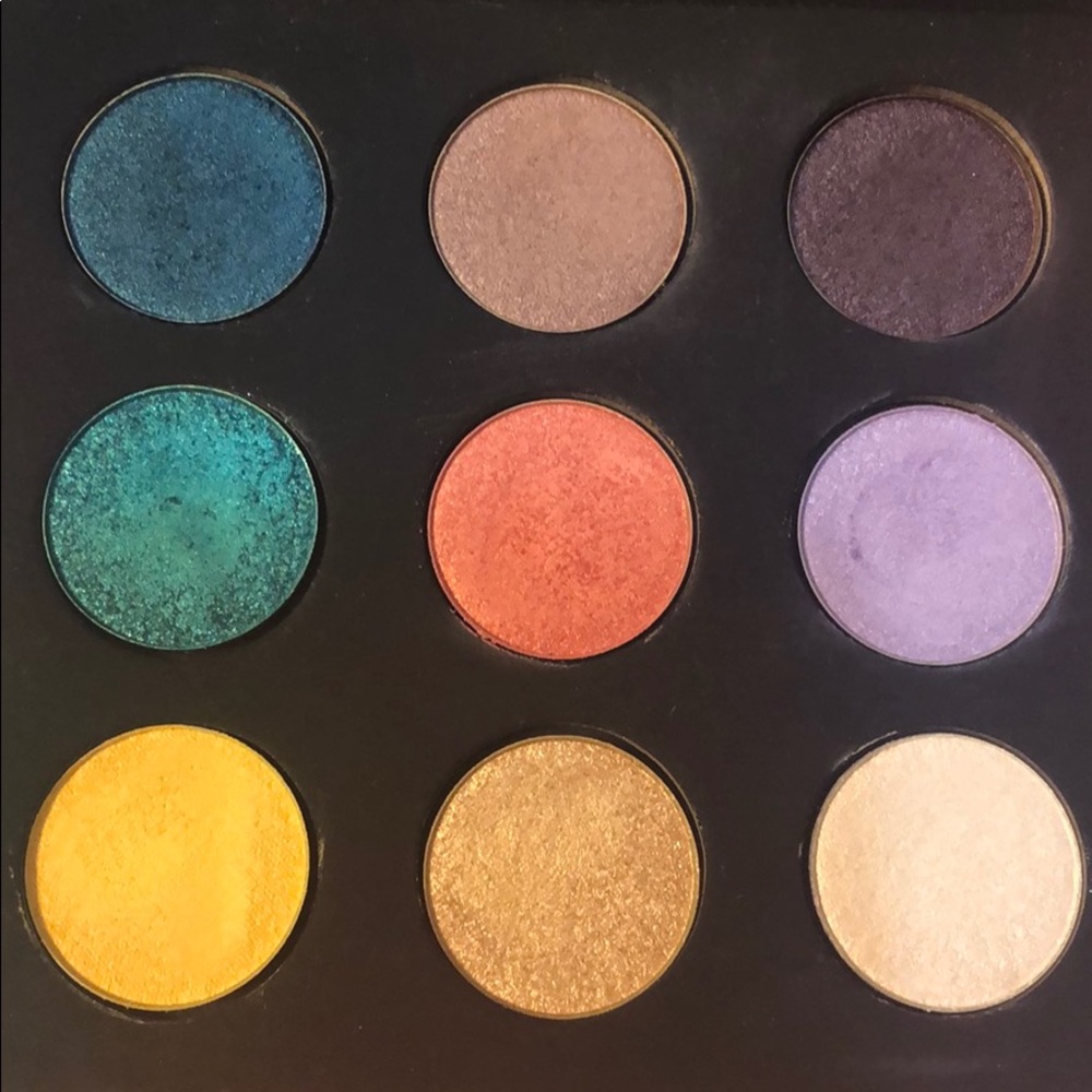 Makeup forever 9 palette volume 3